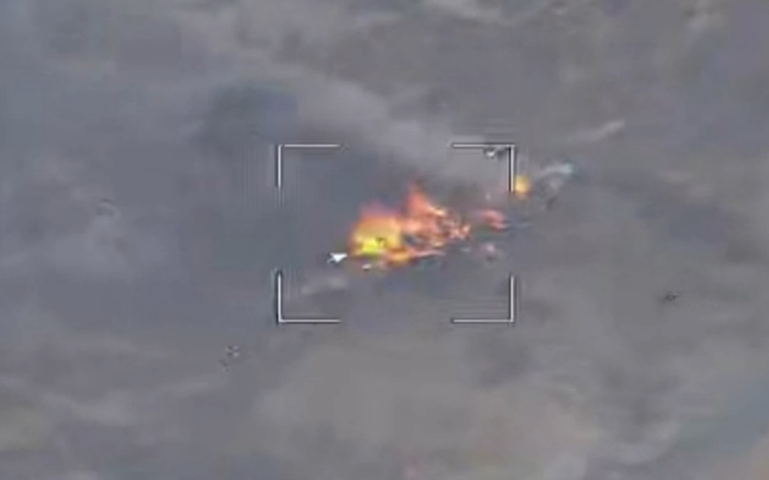 Trực thăng của Ukraine bốc cháy ngùn ngụt sau khi trúng tên lửa vác vai của Nga
